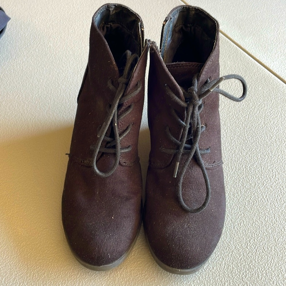 American rag black booties lace up 6 1/2